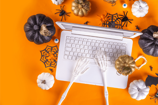 You are currently viewing Clean And Decorate For Halloween In Your Office