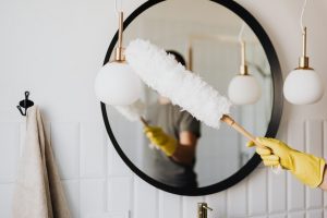 Read more about the article How to practice the cleaning routine of your Airbnb?