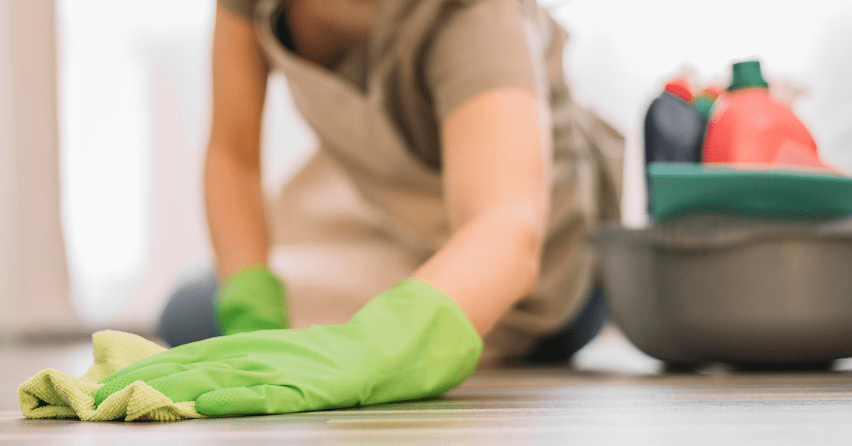 You are currently viewing Efficient Weekend Cleaning Routines: Tips for Busy Homeowners